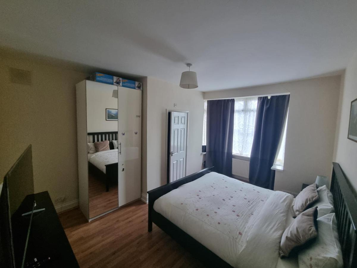 شقة Guess Bungalow Wembley لندن المظهر الخارجي الصورة